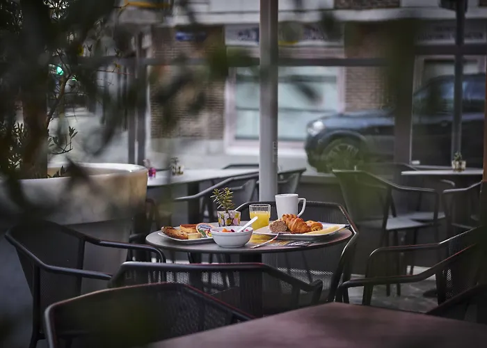 奥斯坦德利奥波德酒店 4*